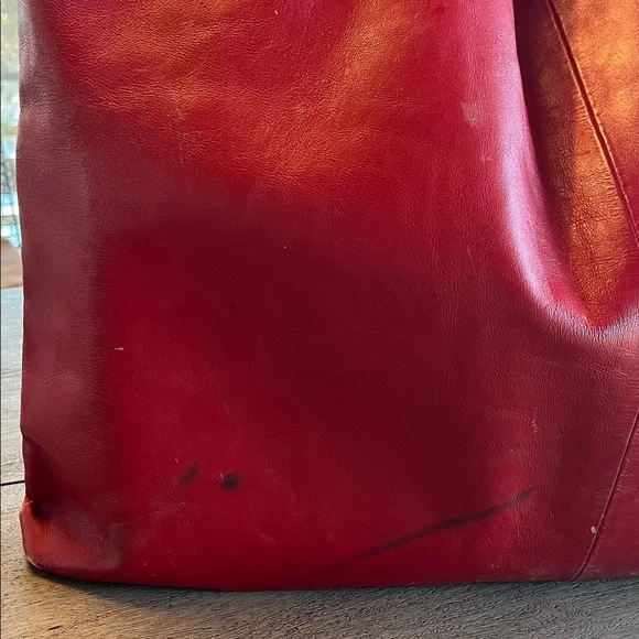 Crouch & Fitzgerald New York Oversized Red Leather Tote - Picture 9 of 17